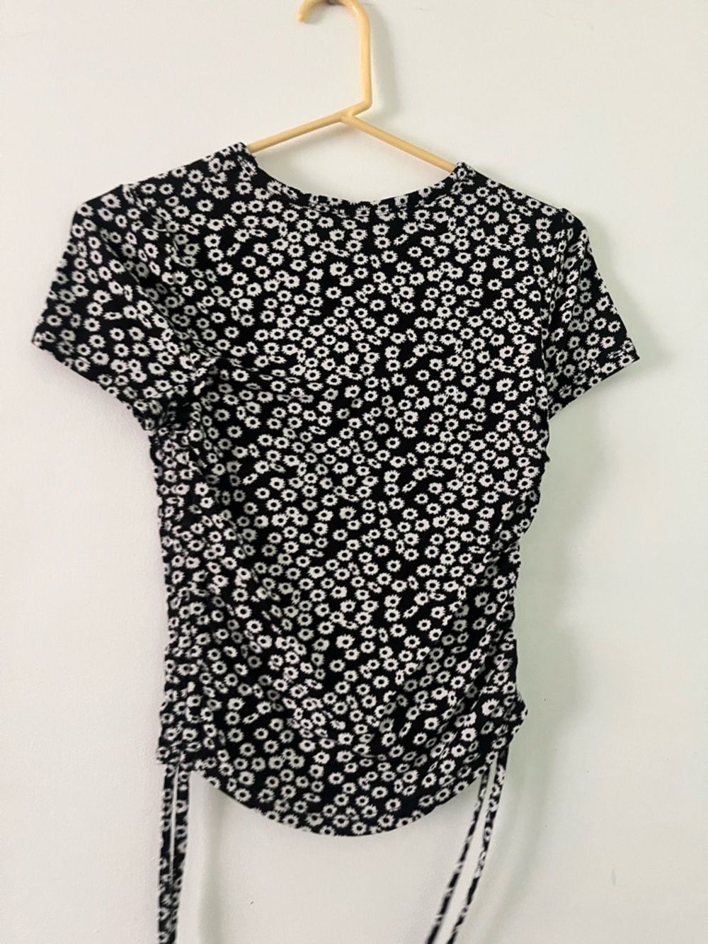 Shirt - Picture 2 of 3